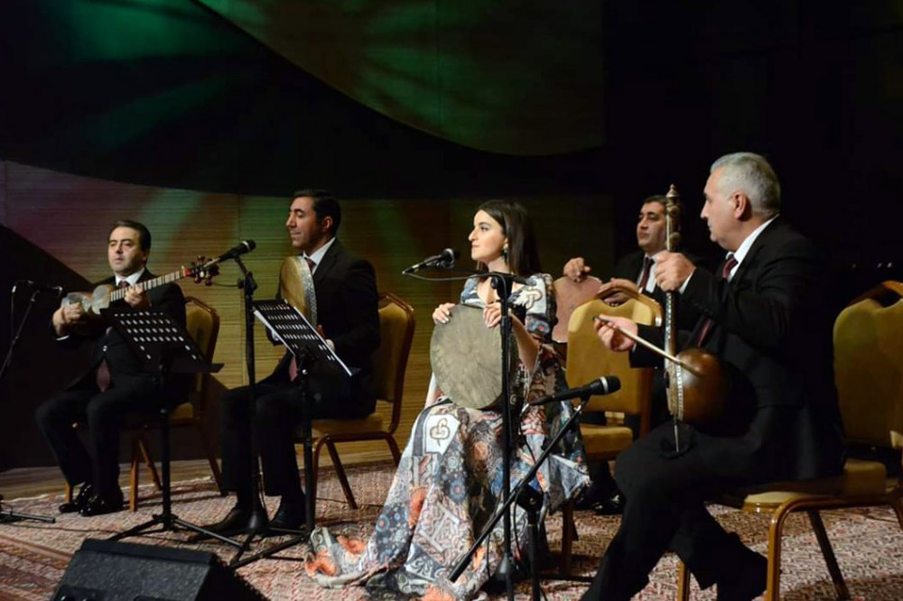 “Qəzəllər” layihəsi: Muğam Mərkəzində növbəti konsert